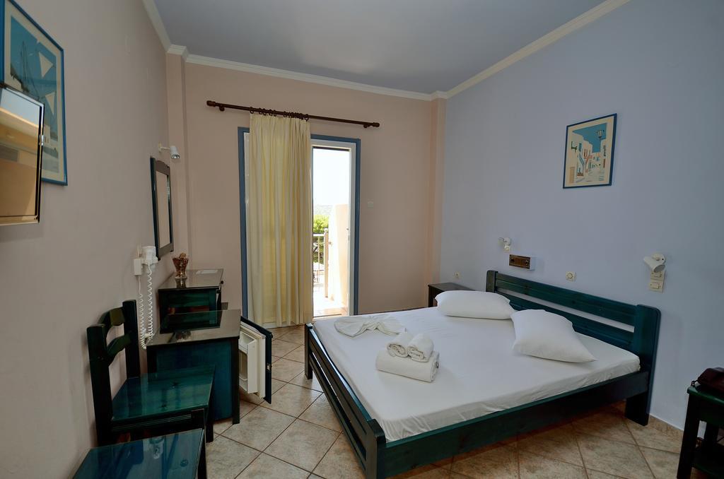 Hotel Magda Agia Marina  Luaran gambar