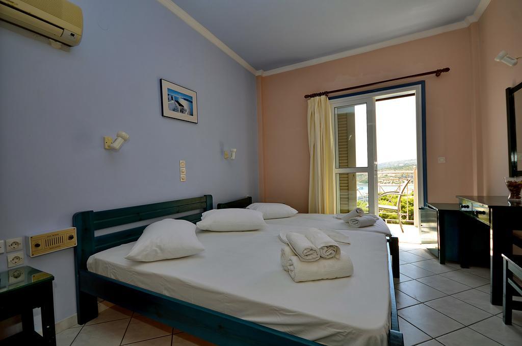 Hotel Magda Agia Marina  Luaran gambar